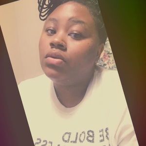 Meet your Posher, Tamera